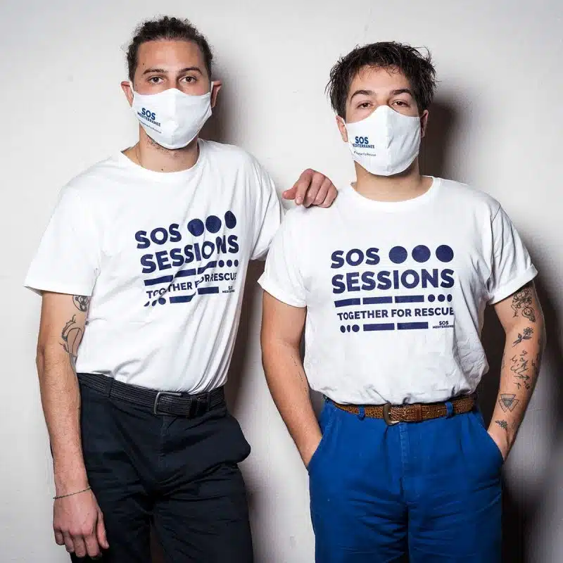 SOS SESSIONS T-Shirt – Bild 3