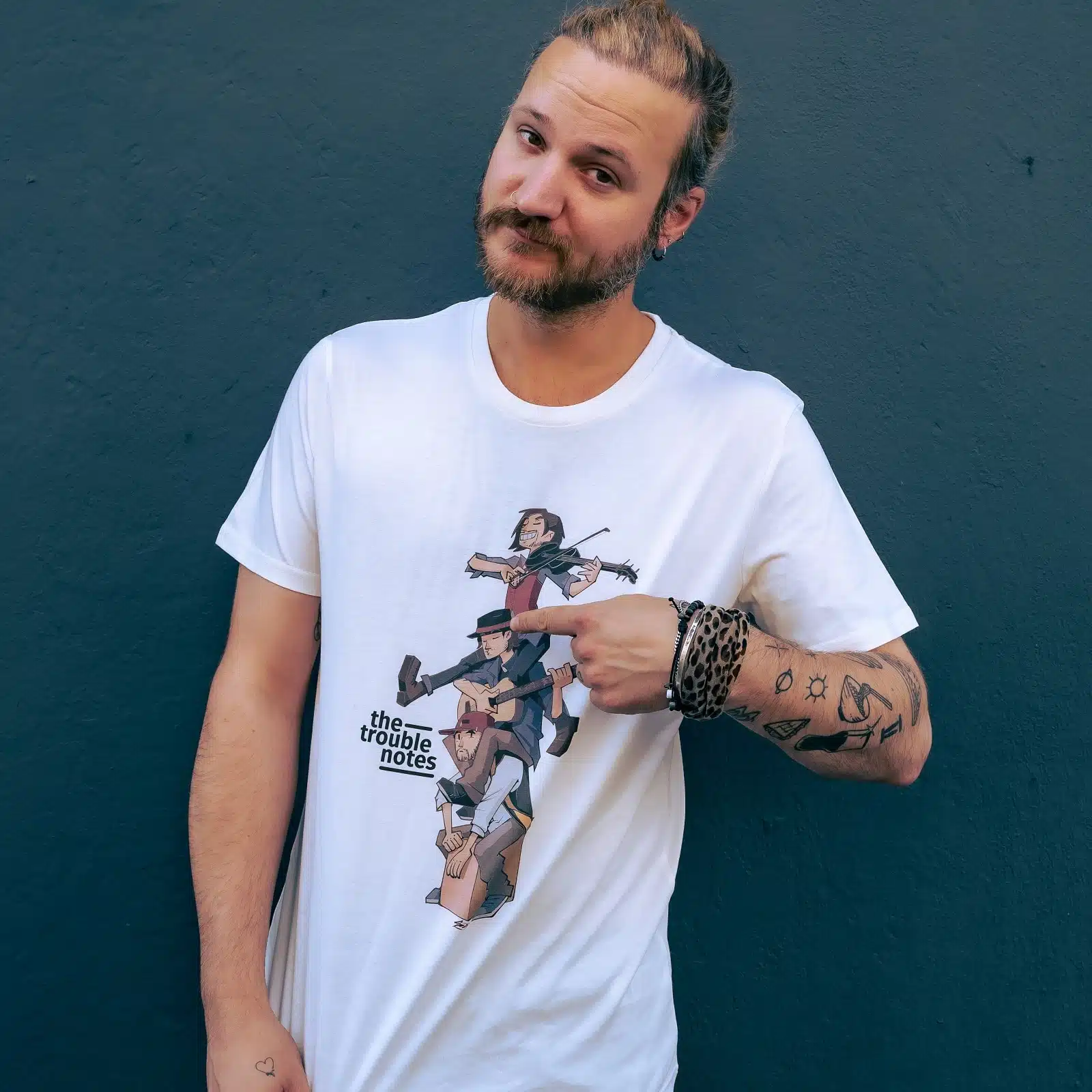 The Trouble Notes | T-Shirt | Cartoon