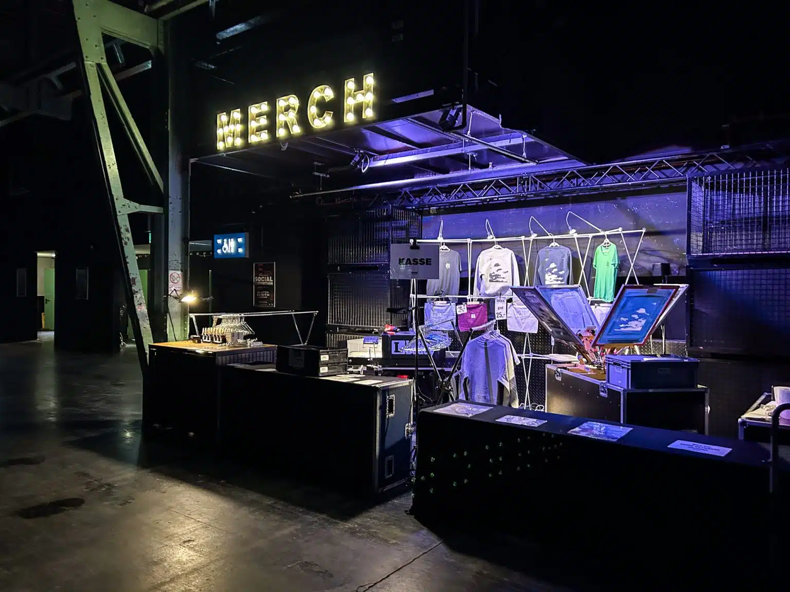 Mayberg Print@Show 2025, Merch Booth